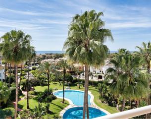 Piso en Nueva Atalaya. Estepona