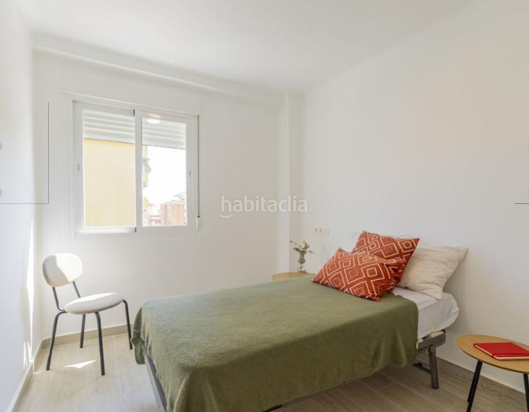 Foto daf04ea8-7b73-4ea9-b23d-d9a32da77464. Etagenwohnung mit kamin parking in El Bajondillo Torremolinos