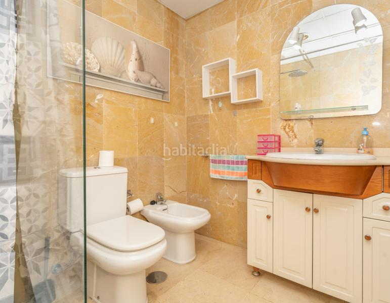 Foto dc9ba85f-d018-41ba-b880-2156c1392154. Appartement avec cheminée parking dans puerto de Estepona Estepona