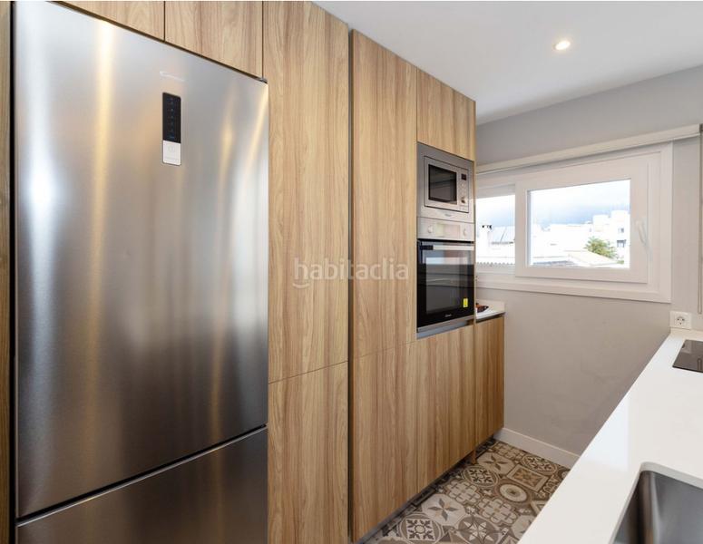 Foto 2a688fef-db53-4163-bf3f-3df392417981. Appartamento con camino in puerto de Estepona Estepona