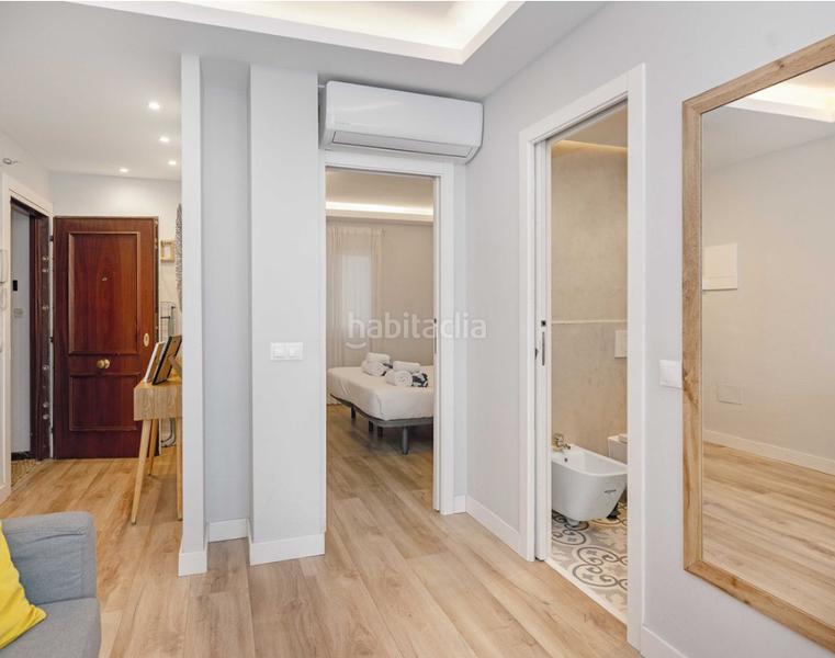 Foto 6b490379-4964-4c04-a9fa-5443c47bcad0. Appartamento con camino in puerto de Estepona Estepona