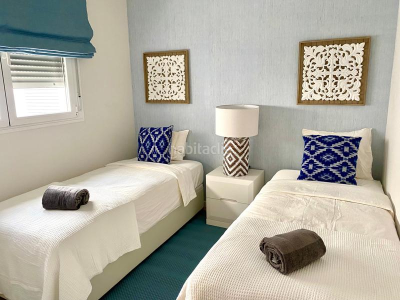 Foto a156b83f-76b2-415d-8256-d3dc5645d425. Piso penthouse with sea views in nueva andalucia en Marbella