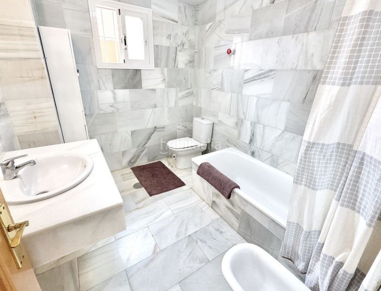 Foto 0abb133a-9f7a-47d1-84a3-058270be6531. Piso costa en El Faro de Calaburra - Chaparral Mijas