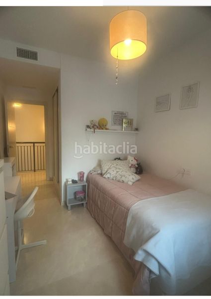 Foto 26d0f49e-a75d-42c6-a96e-24c6a20ac167. Pis amb xemeneia aparcament piscina a Valle Romano Golf Estepona