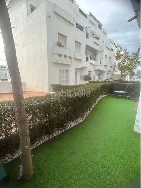 Foto e2a150c7-8062-46a6-b59f-0df04c033cce. Pis amb xemeneia aparcament piscina a Valle Romano Golf Estepona