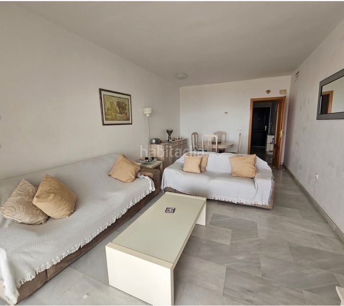 Foto 6dece265-9b39-4e1b-8302-a1719e499209. Pis amb xemeneia aparcament piscina a la cala Mijas Mijas