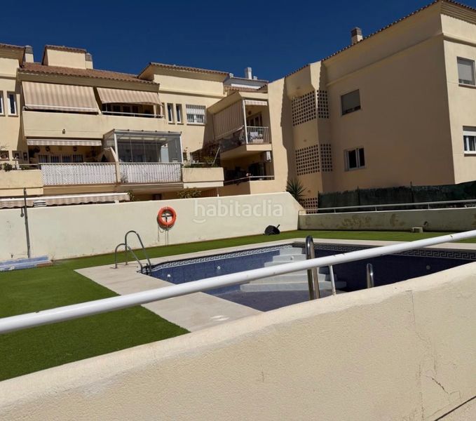 Foto 37c461be-1b5d-488a-b4b0-34a701c687a4. Pis amb xemeneia aparcament piscina a Torreblanca del Sol Fuengirola
