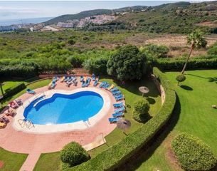 Etagenwohnung en La Duquesa. La duquesa