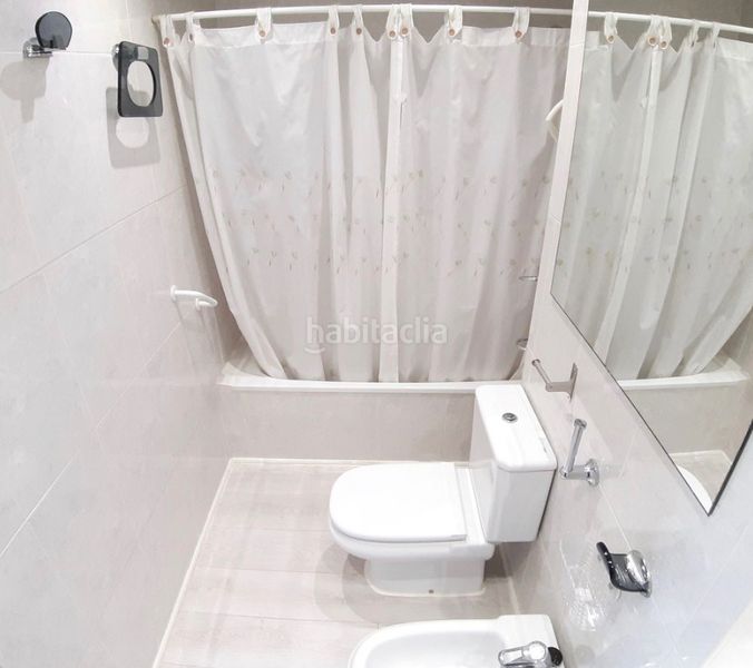 Foto b4e5c865-3752-4cb6-914d-b044ae7d7c2f. Pis amb xemeneia piscina a Centro ciudad Fuengirola