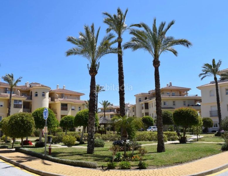 Foto 8ab30184-2691-47f0-a968-6f8621137e51. Pis amb xemeneia aparcament piscina a Mijas golf Mijas