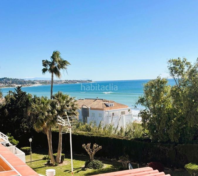 Foto 083fa9d3-9511-4c06-abbd-372e18ff7082. Pis amb xemeneia piscina a la cala Mijas Mijas