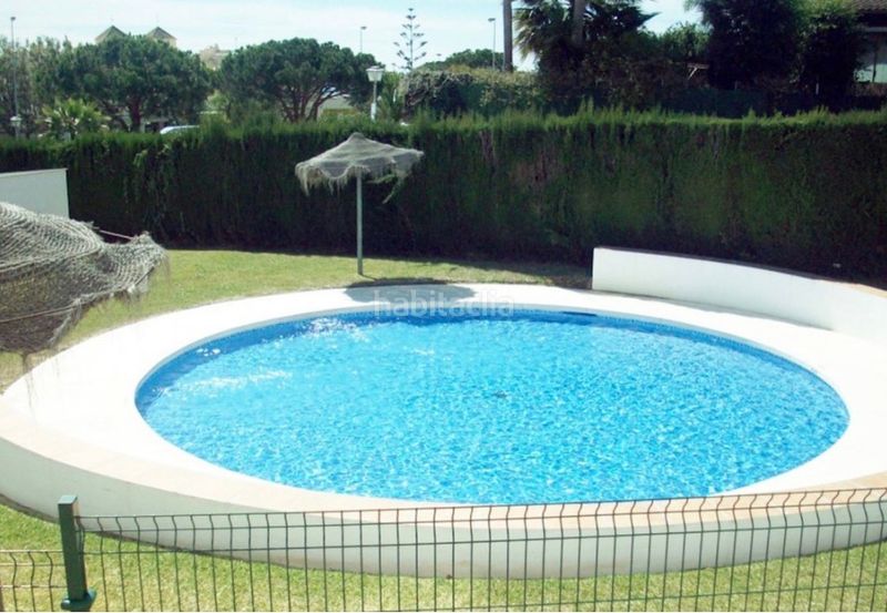 Foto a6aed1d1-51d6-4db5-ae3b-c78743374d24. Pis amb xemeneia piscina a la cala Mijas Mijas