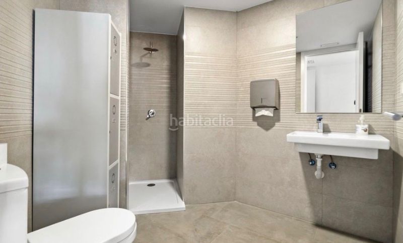Foto 17f7c756-c760-4ab8-9faf-42d131d403d8. Pis amb xemeneia aparcament piscina a Centro ciudad Fuengirola