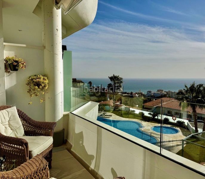 Foto 42fd24bf-8574-4ac5-b02c-fd7a40ec6d27. Pis amb xemeneia aparcament piscina a Centro ciudad Fuengirola