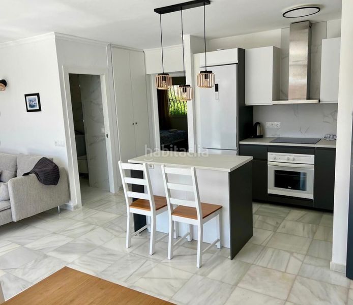 Foto 3e880dd4-1def-43db-9392-c850a1a0015c. Casa amb xemeneia aparcament a Torreblanca del Sol Fuengirola