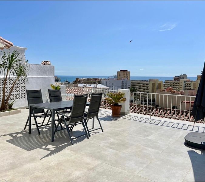 Foto ff7632e0-55ea-44d2-9474-38b392a456e4. Casa amb xemeneia aparcament a Torreblanca del Sol Fuengirola