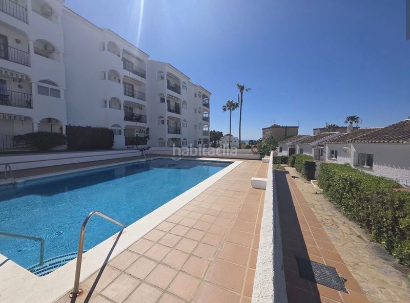 Foto da342156-f9aa-4ffb-b4ab-687ddefcb0f1. Pis amb xemeneia piscina a la cala Mijas Mijas