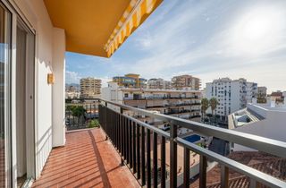 Piso en Puerto Deportivo. Fuengirola