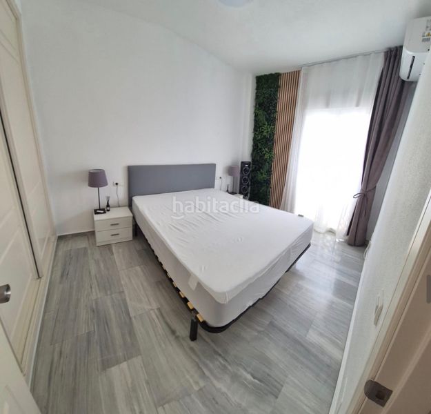 Foto 6d5d813d-014e-4221-8177-8a817482e257. Pis amb xemeneia aparcament a Calvario Torremolinos
