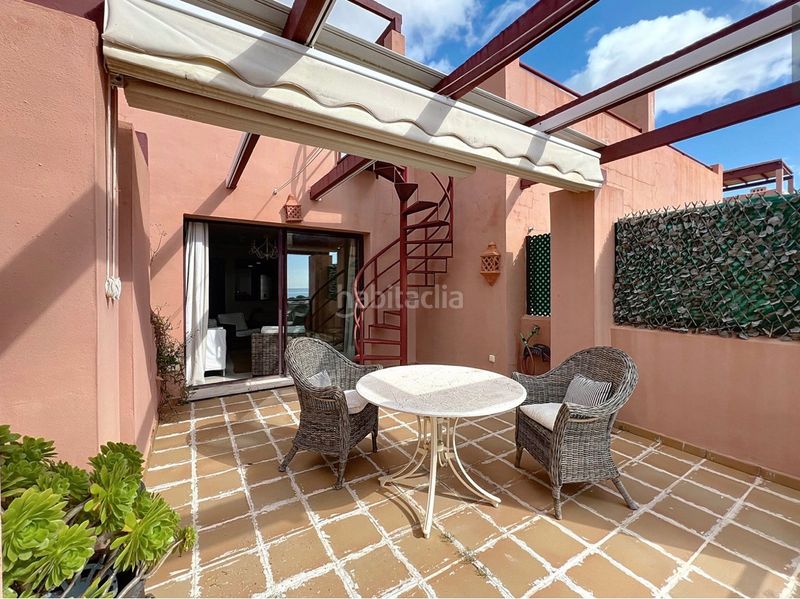 Foto b686eecc-6ee3-4145-ab0c-ff6525924937. Pis amb xemeneia aparcament piscina a Chullera Manilva