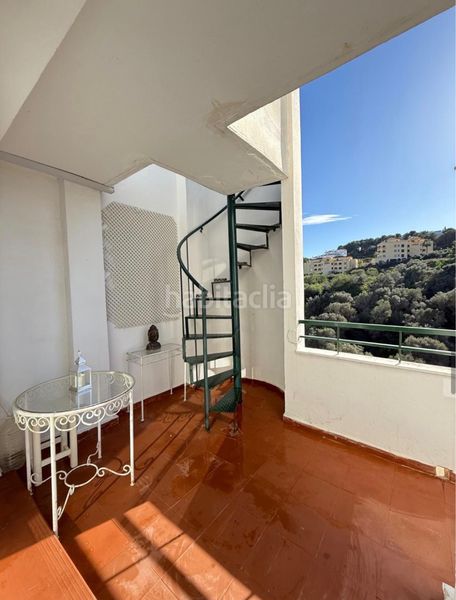 Foto a9564ace-8d89-469e-b766-a0be8cea7609. Pis amb xemeneia piscina a Riviera del Sol Mijas