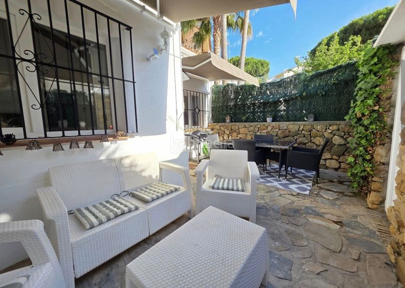 Foto 4fda5d58-43d5-4cf0-bbde-7ff09e731540. Casa amb xemeneia a Marbesa Marbella