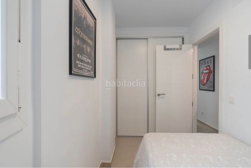 Foto 8529df19-8a20-4132-b474-4f06927d0405. Etagenwohnung mit kamin in Puerto Deportivo Fuengirola