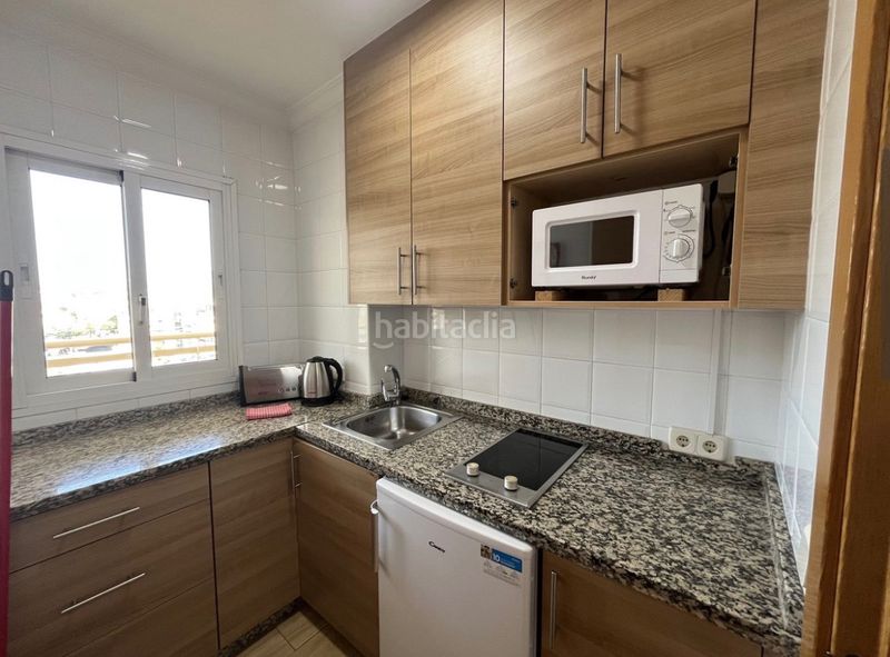 Foto d4df3ac6-0607-4a0f-ab42-172c13ae27f0. Flat with fireplace pool in Puerto Deportivo Fuengirola