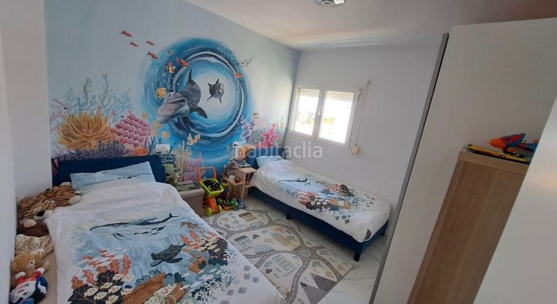 Foto cfcc55e2-42aa-43ea-8a05-925c359bf85a. Pis amb xemeneia aparcament piscina a Centro ciudad Fuengirola