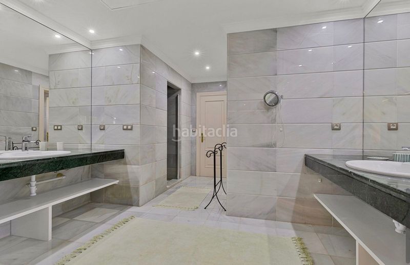 Foto 2f07b686-6854-447b-8085-126848bcbebb. Casa amb xemeneia aparcament piscina a Casasola Estepona