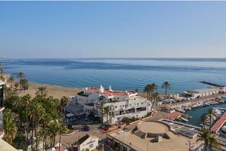 Pis a Playa Bajadilla - Puertos. Marbella