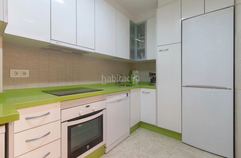 Foto ecf40c62-6eab-4ff5-b47d-b02c1354ff72. Appartement mit kamin parking pool in Playa de los Boliches Fuengirola