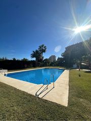 Apartament a Zona Centro Comercial Torrequebrada. Benalmadena