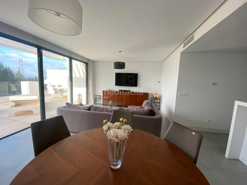 Foto 2bdd927c-83ac-46db-be90-c18f38c44612. Appartement dans urbanización artola baja 81 dans Cabopino - Artola Marbella