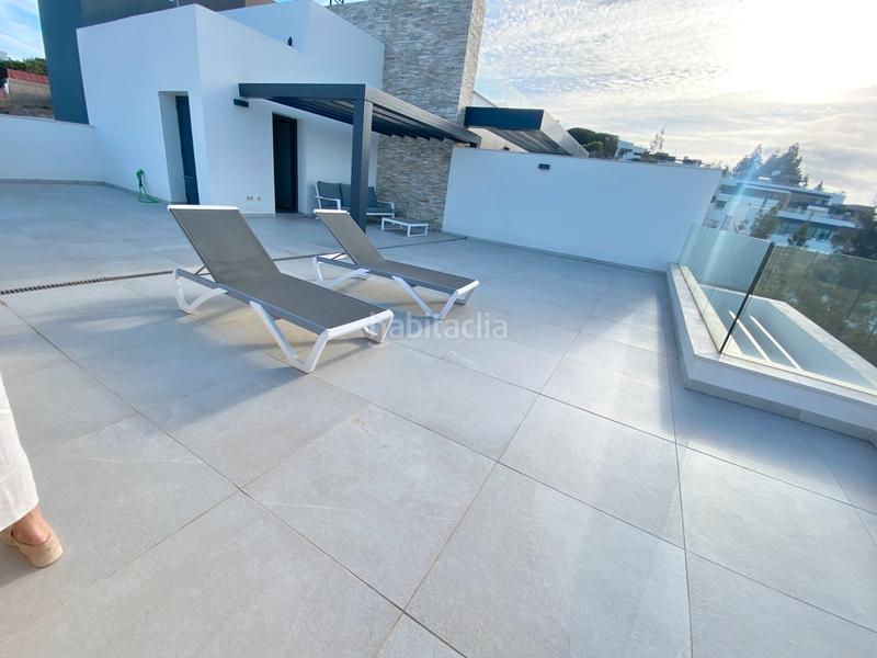 Foto 712772d9-f7b1-4ff8-a325-b981d10a5a64. Appartement dans urbanización artola baja 81 dans Cabopino - Artola Marbella