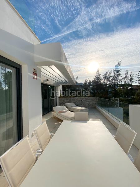 Foto 769c4e3a-8e83-4615-a0d2-626a3abfbc39. Appartement dans urbanización artola baja 81 dans Cabopino - Artola Marbella