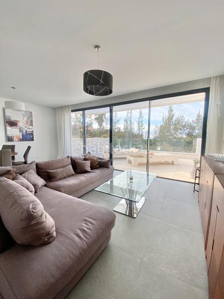 Foto 9361a40a-88be-4de3-be4a-69d11d2c5d76. Appartement dans urbanización artola baja 81 dans Cabopino - Artola Marbella