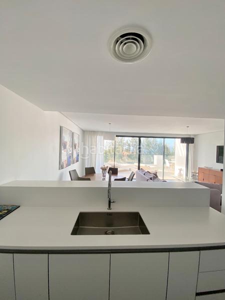 Foto fc907f8f-1159-4d58-bef0-46ad7f940b6b. Appartement dans urbanización artola baja 81 dans Cabopino - Artola Marbella