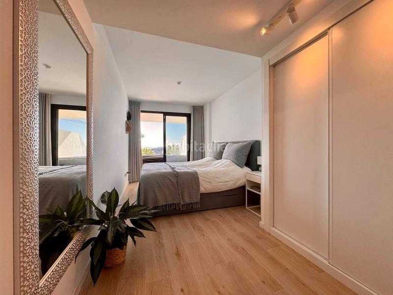 Foto b2f0d83b-2a64-47aa-9db5-c3e9319f961a. Piso en calle luis buñuel 5 stylish apartment with large terrasse and panoramic views en Estepona