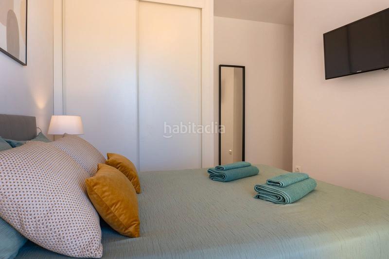Foto 3b678316-fbee-413f-988d-084571b57485. Piso en avenida luis peralta 5 second line from the beach in a world class resort! oportunity! en Mijas