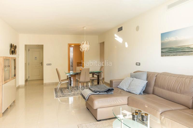 Foto 6a1b7cdf-1f78-4b0c-8f34-6783e5cf52cf. Piso charming ground floor apartment with private garden and resort-style amenities en Estepona