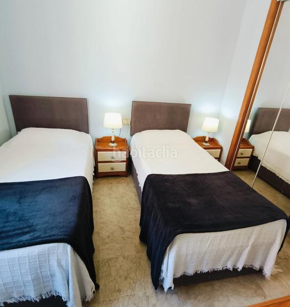 Foto fcbba50c-ff1b-45c4-b893-9ea78267eac7. Piso lovely 2-bedroom, 2-bathroom apartment in with sea and pool views. located near cristo bay en Estepona