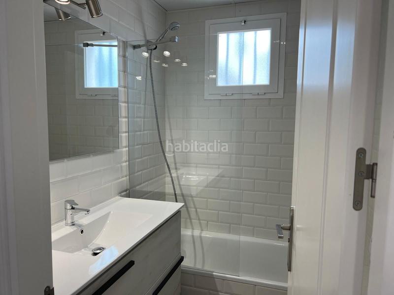 Foto e8216cec-a912-4e8a-be3a-e6735972b080. Piso lovely 3-bedroom, 2-bathroom ground-floor apartment in la duquesa en Manilva
