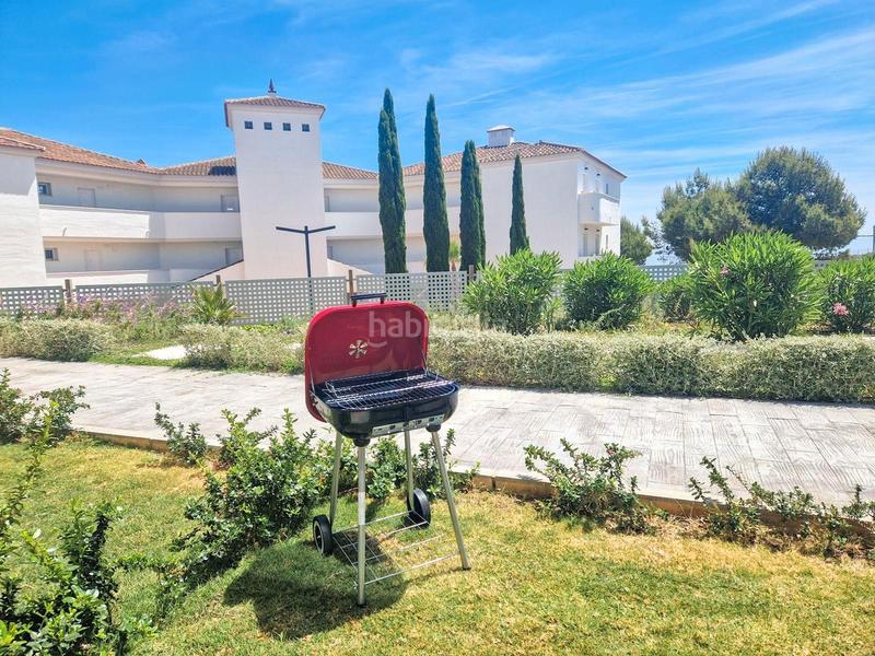 Foto ffd21ebb-44b2-426d-ae6e-ee9ef40b310b. Piso lovely 3-bedroom, 2-bathroom ground-floor apartment in la duquesa en Manilva
