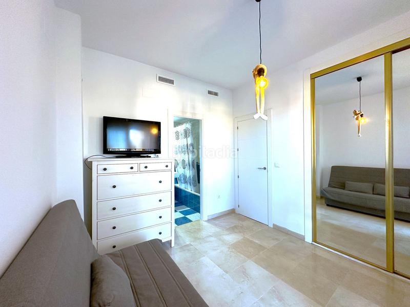 Foto d09c9acf-935f-4eb7-a119-7bb25e97fcfd. Piso charming apartment with large terrace & sea views – la duquesa en Manilva