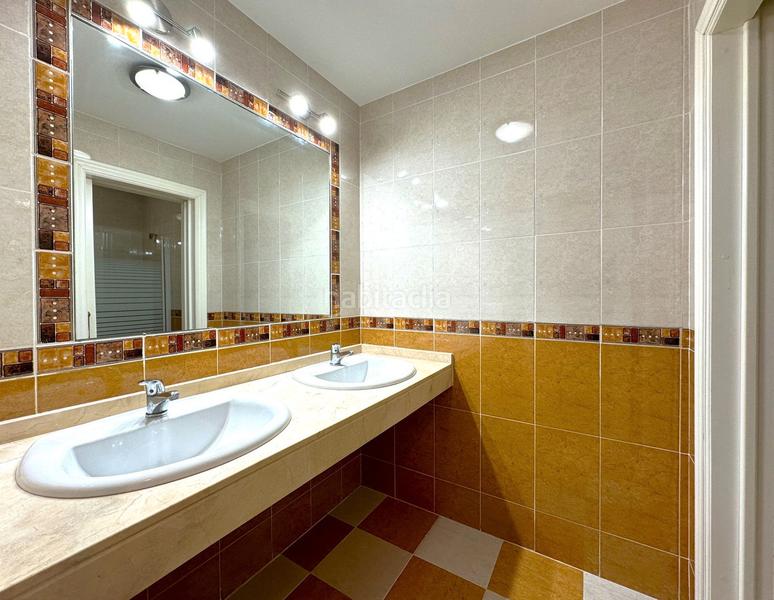Foto e5896586-f362-4030-b134-18757af00541. Piso charming apartment with large terrace & sea views – la duquesa en Manilva