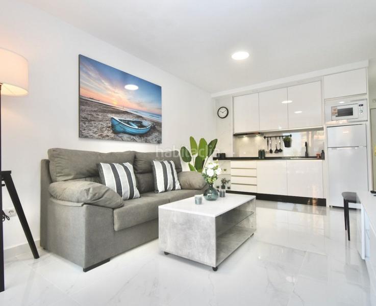 Foto aa41c1d4-7487-4fcb-b340-e8521fef054b. Piso beachfront apartment in en Las Gaviotas - Carvajal Fuengirola