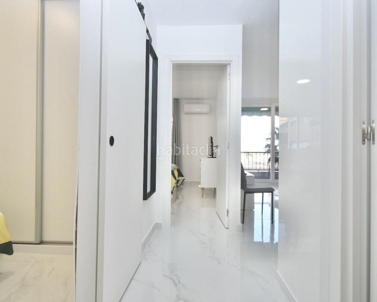 Foto adc95e9f-dbb3-4064-9b2f-f5b7bd81f3c1. Piso beachfront apartment in en Las Gaviotas - Carvajal Fuengirola