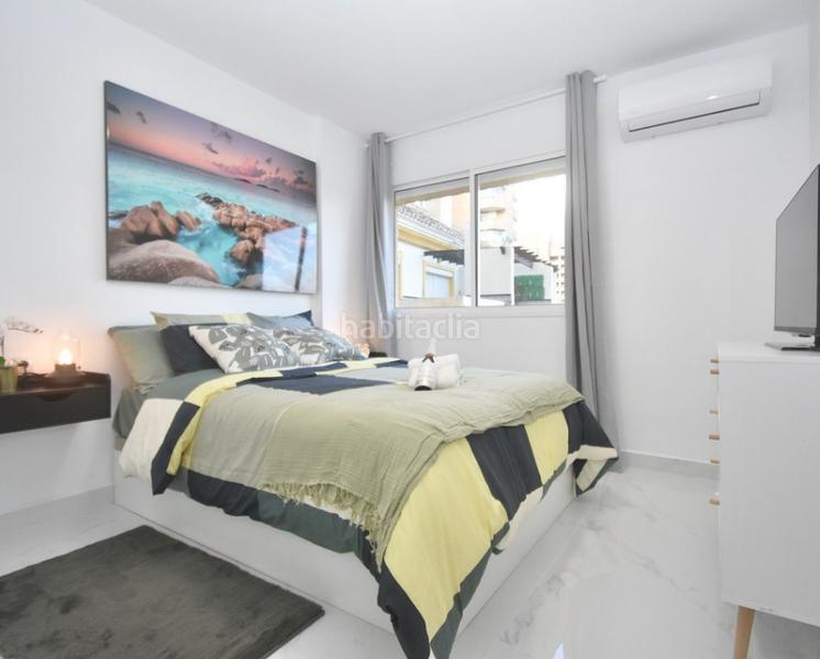 Foto f4b8911e-a9ab-438f-aace-61ac984aa059. Piso beachfront apartment in en Las Gaviotas - Carvajal Fuengirola