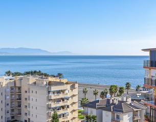Pis a El Bajondillo. Cozy apartment with stunning sea and mountain views in playamar,